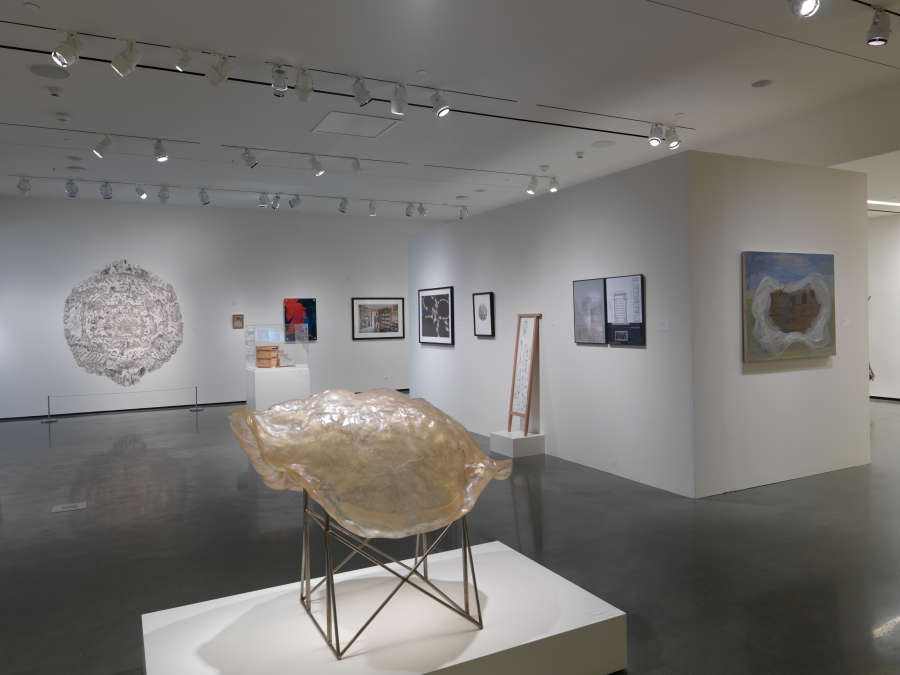 view exhibition image