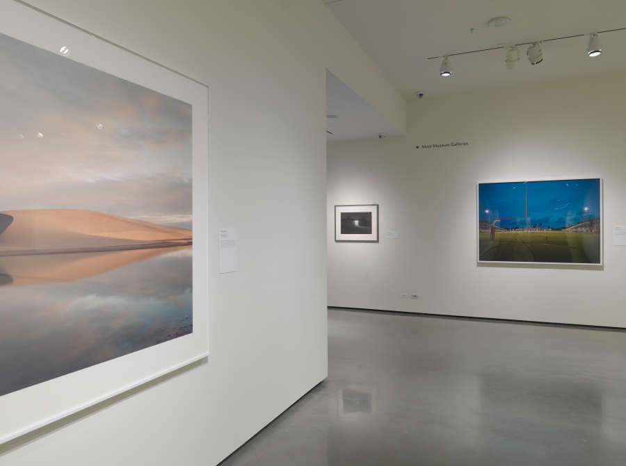 view exhibition image
