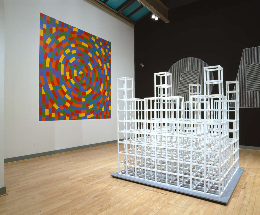 view exhibition image