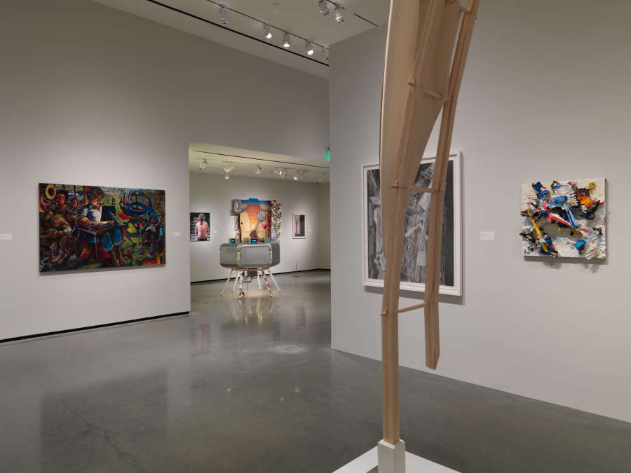 view exhibition image