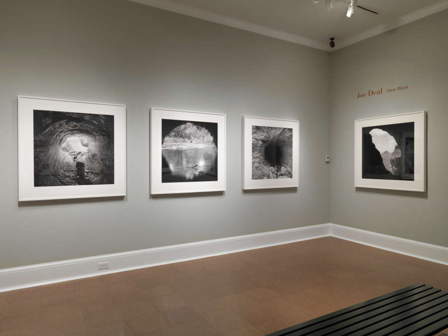 view exhibition image