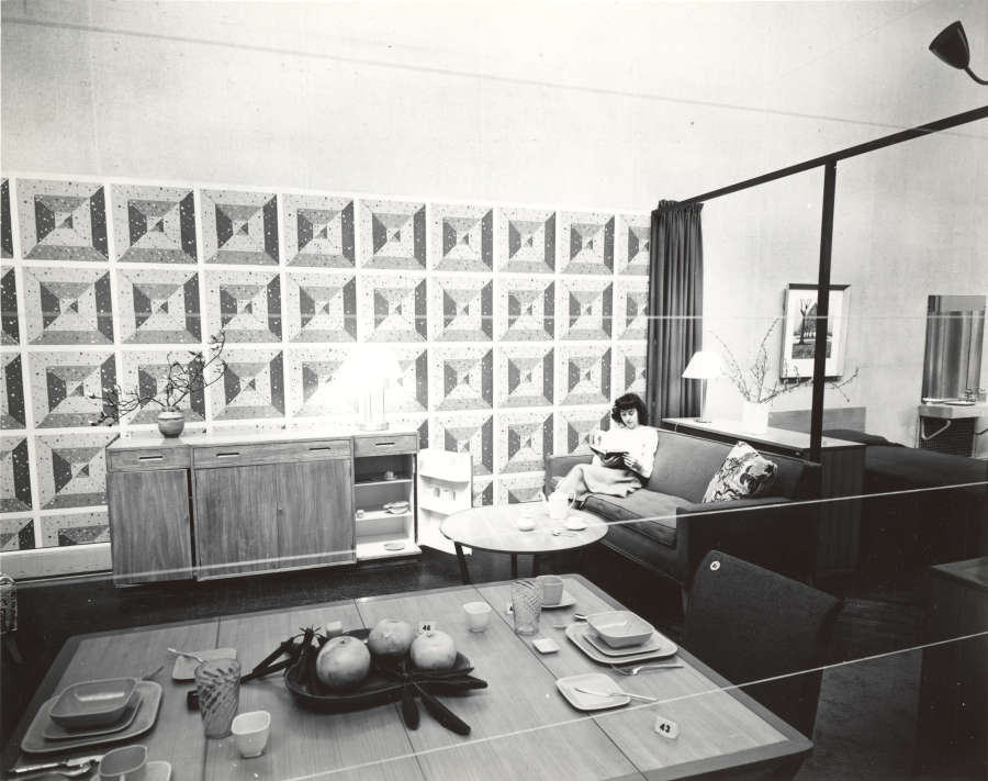 view exhibition image