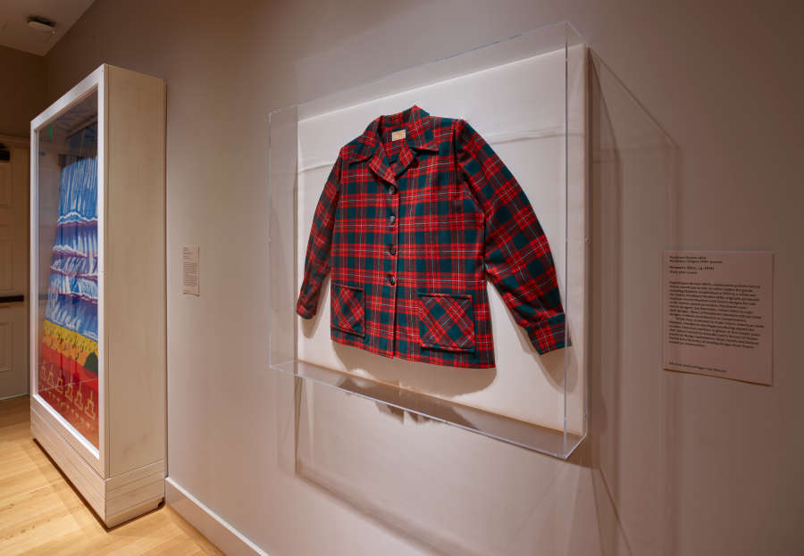 view exhibition image