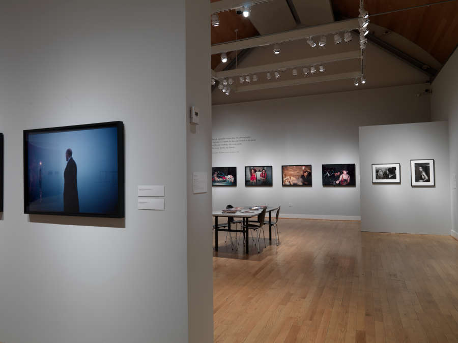 view exhibition image