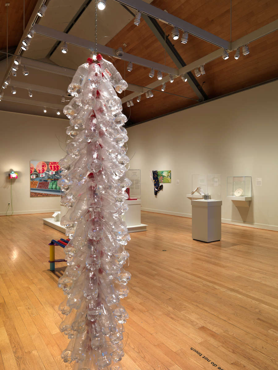 view exhibition image