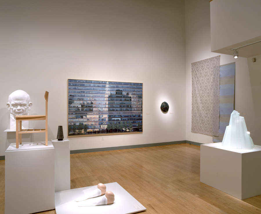 view exhibition image