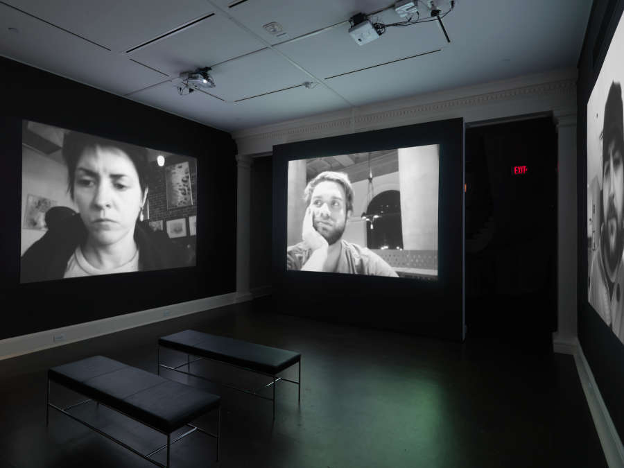view exhibition image