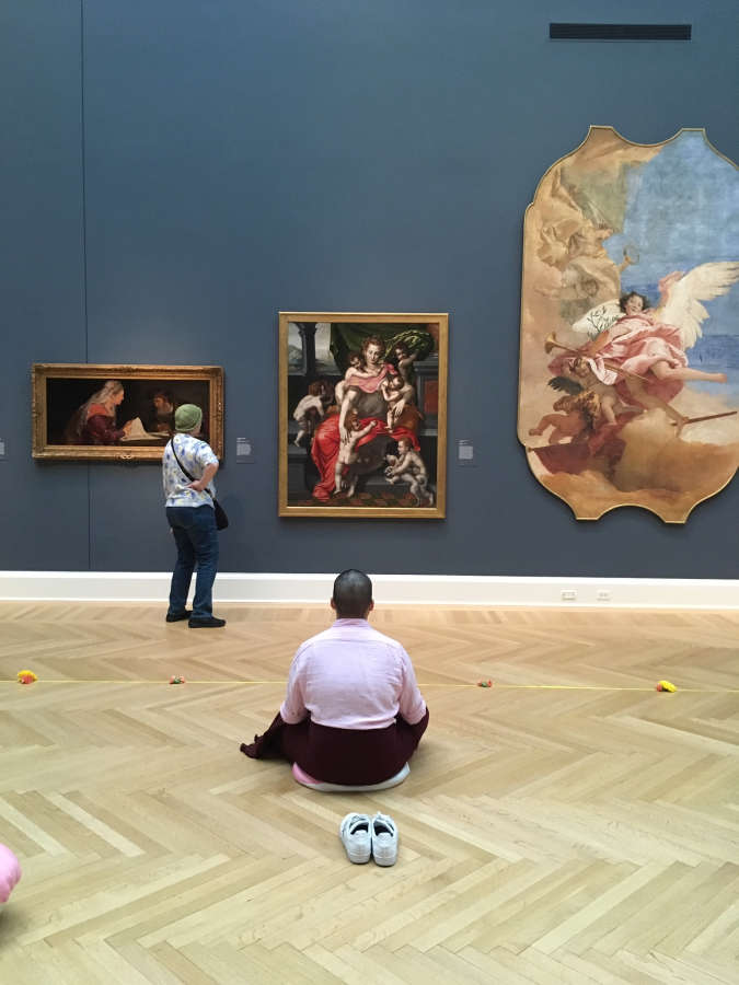 view exhibition image