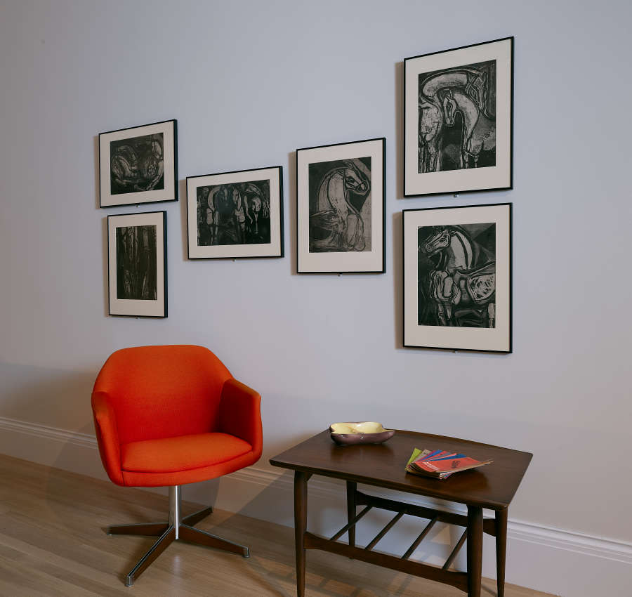 view exhibition image