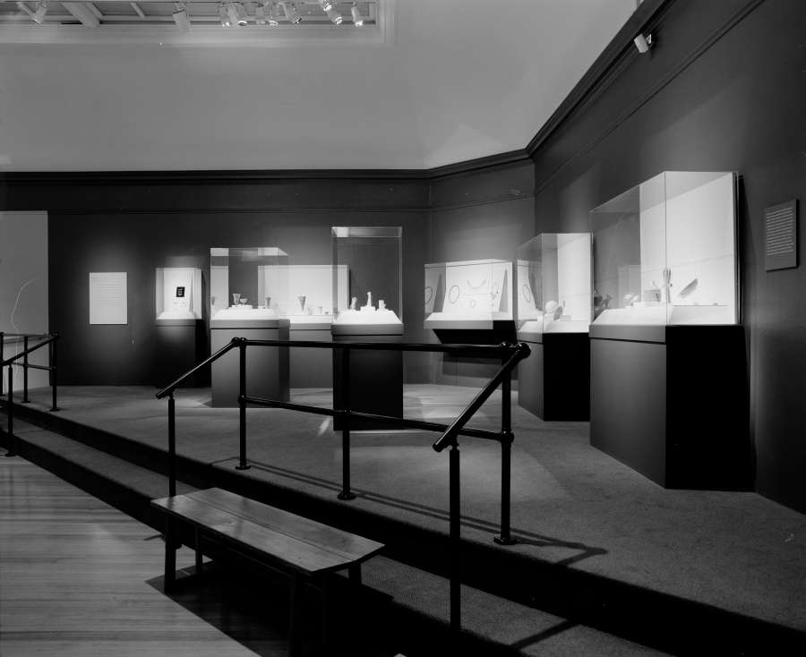 view exhibition image