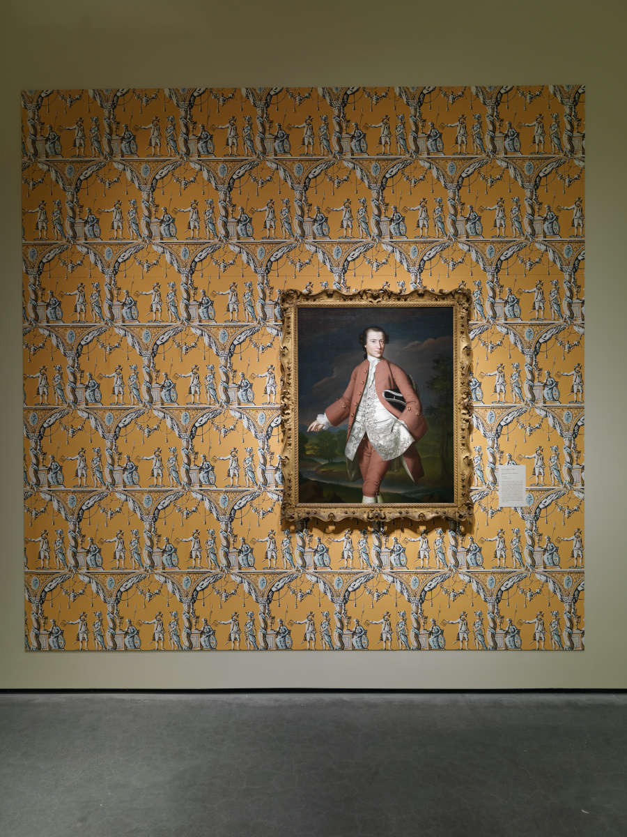 view exhibition image