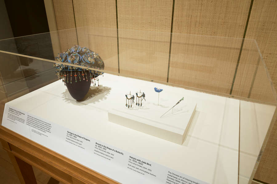 view exhibition image