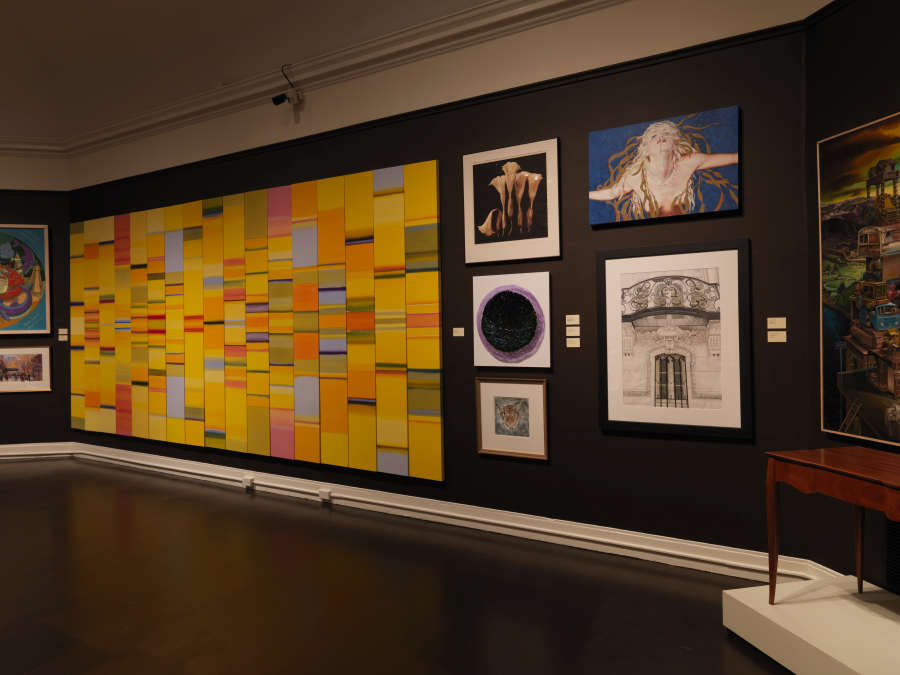 view exhibition image