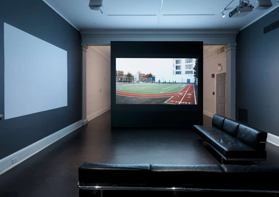 view exhibition image