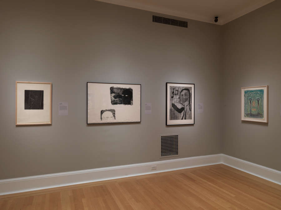 view exhibition image