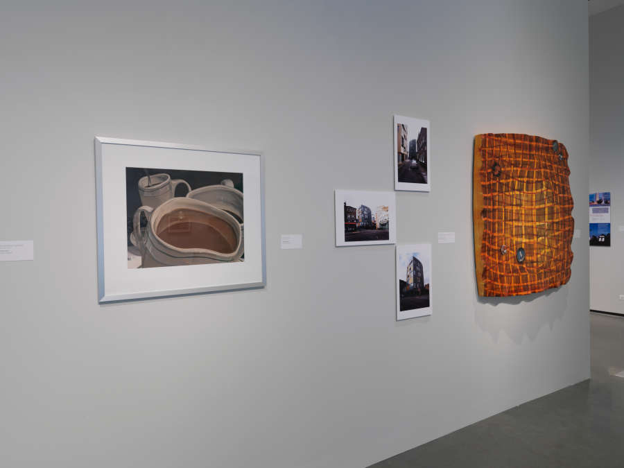 view exhibition image