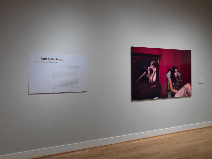 view exhibition image