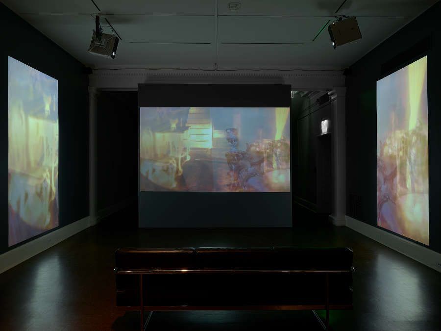 view exhibition image