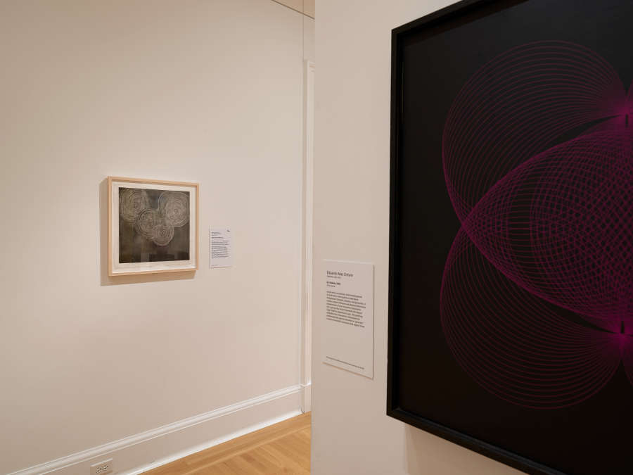 view exhibition image