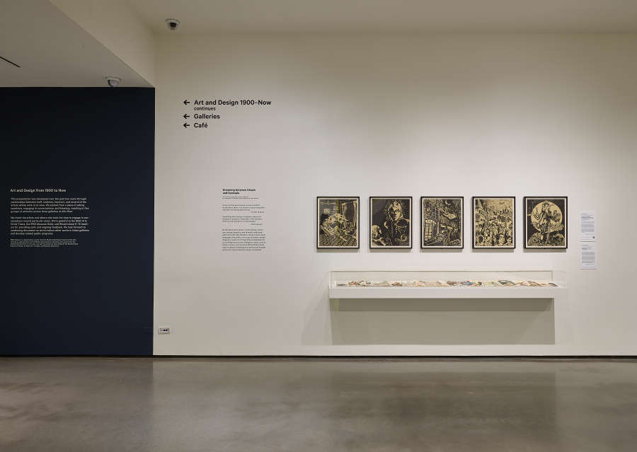 view exhibition image