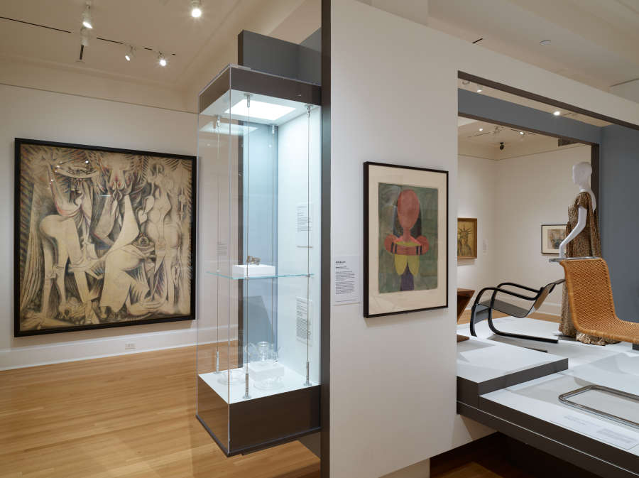 view exhibition image