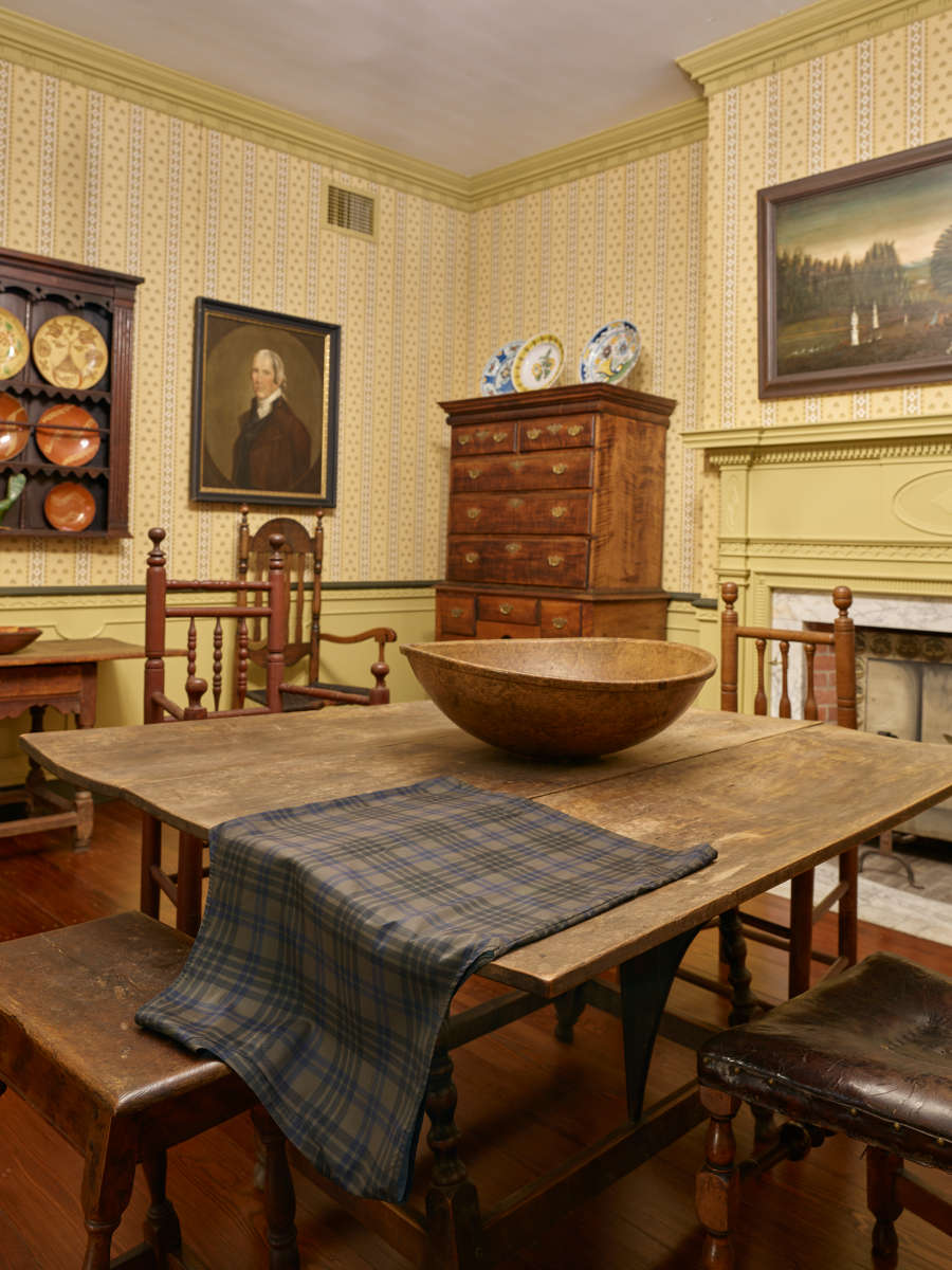 view exhibition image