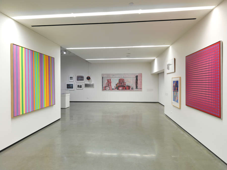 view exhibition image