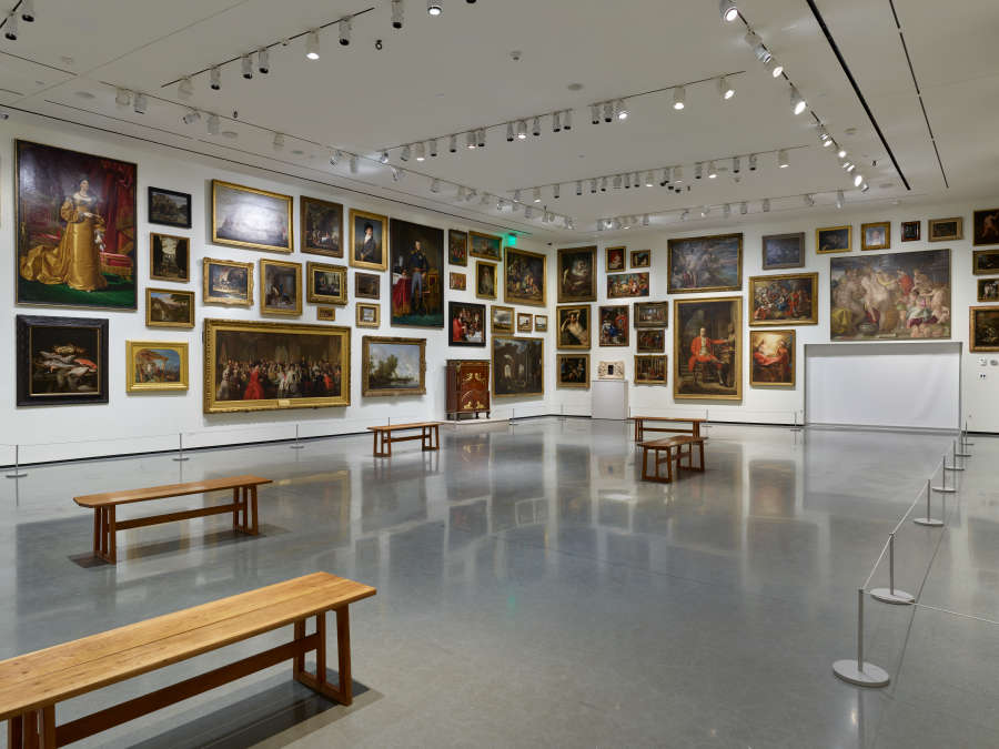 view exhibition image