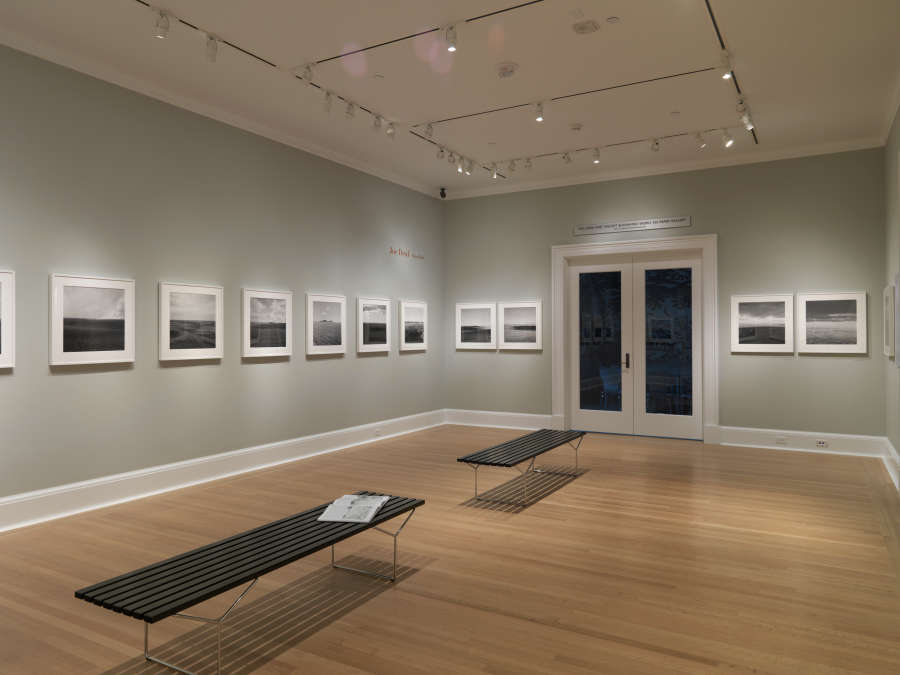 view exhibition image