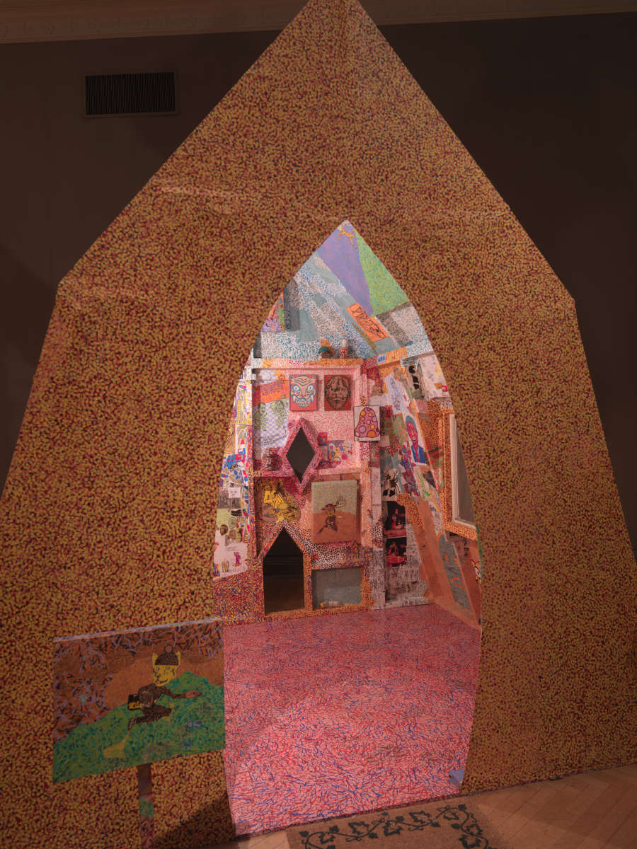 view exhibition image