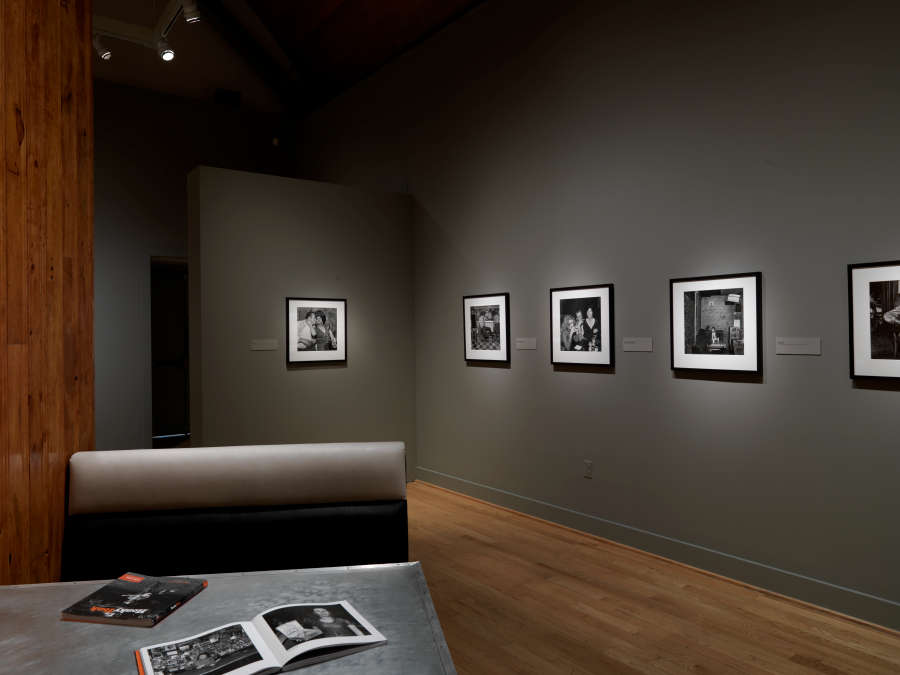 view exhibition image