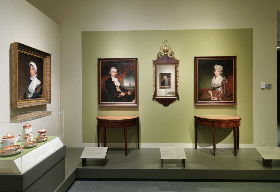 view exhibition image