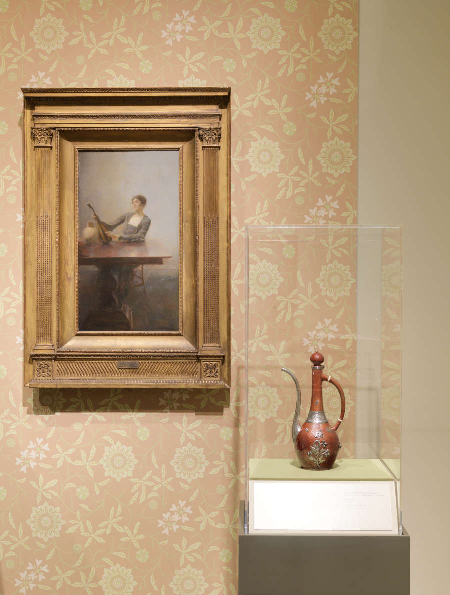 view exhibition image