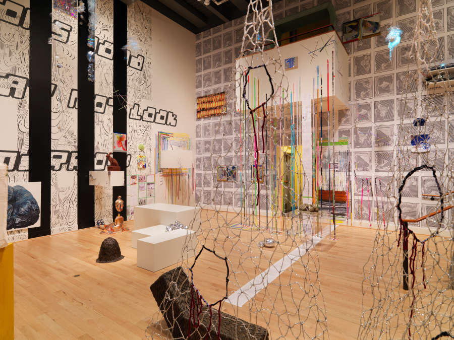 view exhibition image