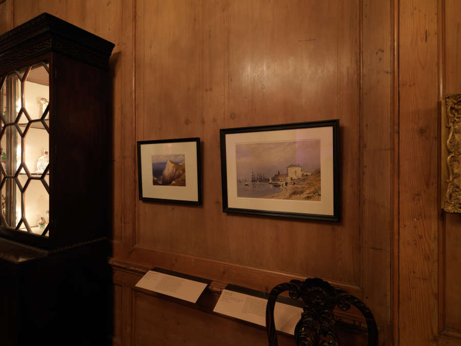 view exhibition image