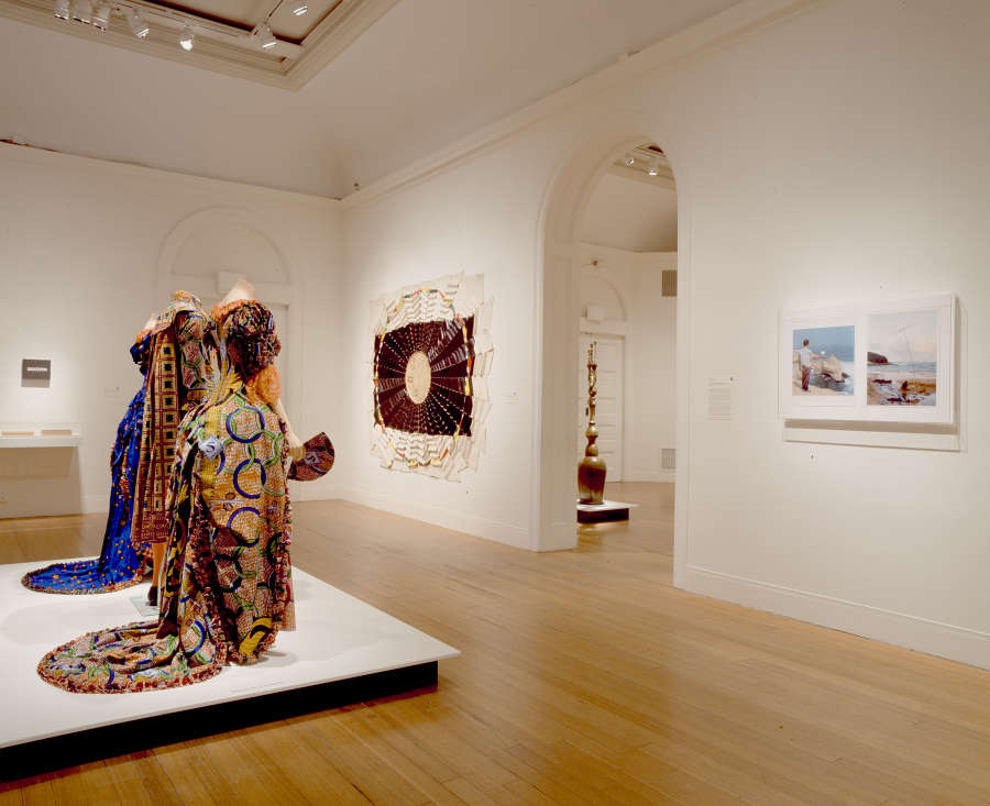 view exhibition image