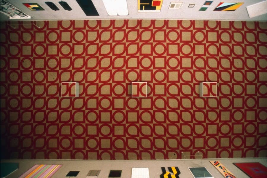 view exhibition image