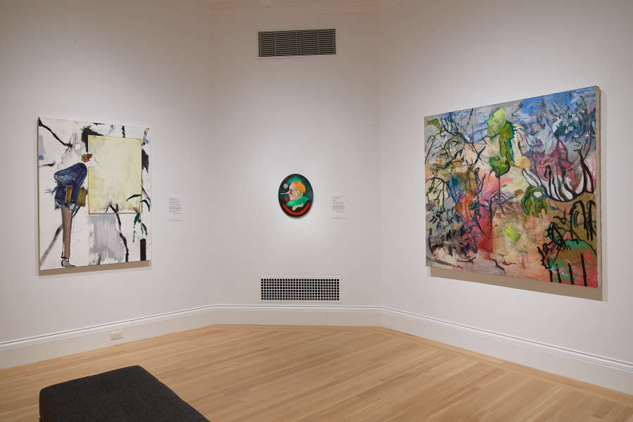 view exhibition image