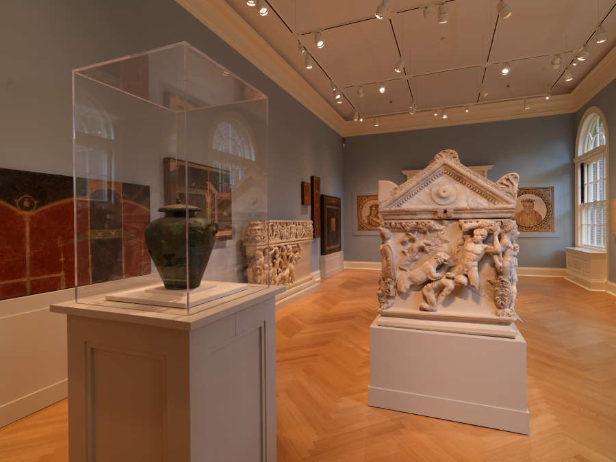 view exhibition image