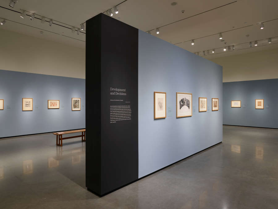 view exhibition image