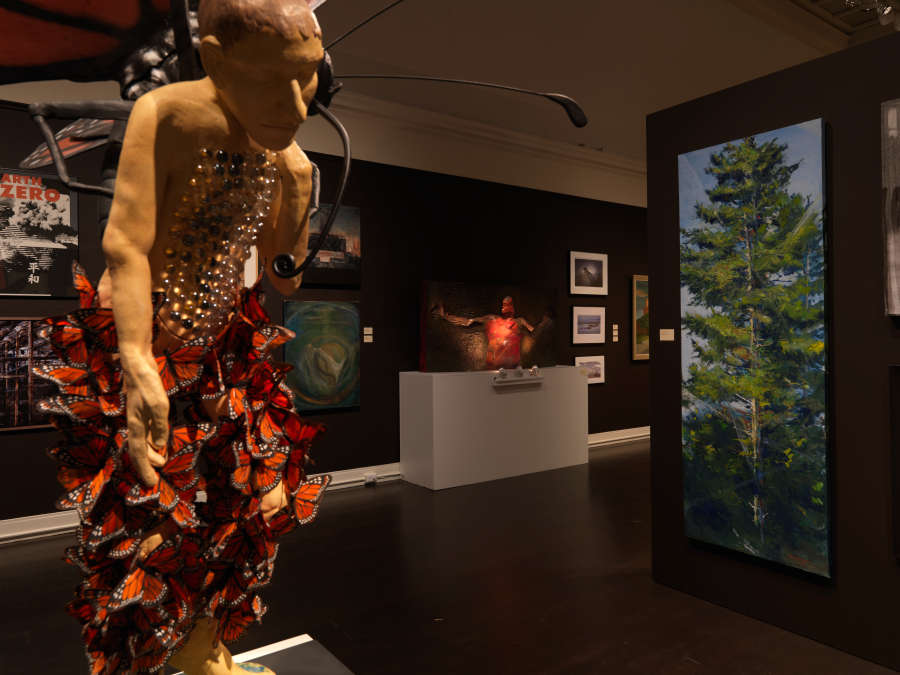 view exhibition image