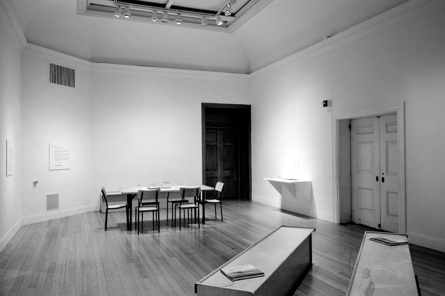 view exhibition image