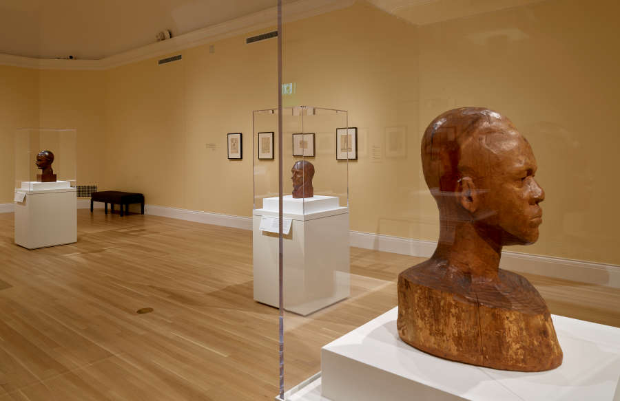 view exhibition image