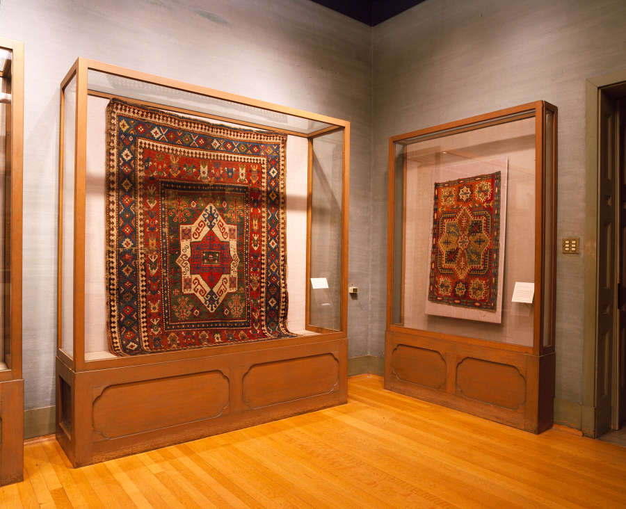 view exhibition image