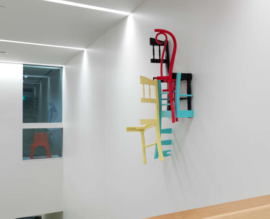 view exhibition image