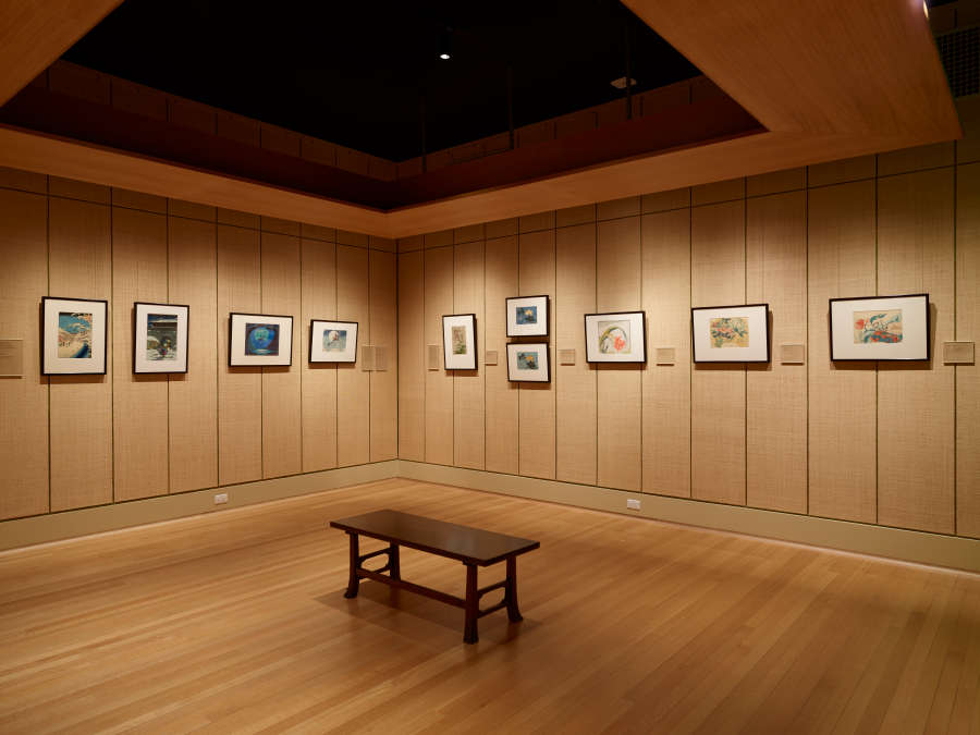 view exhibition image