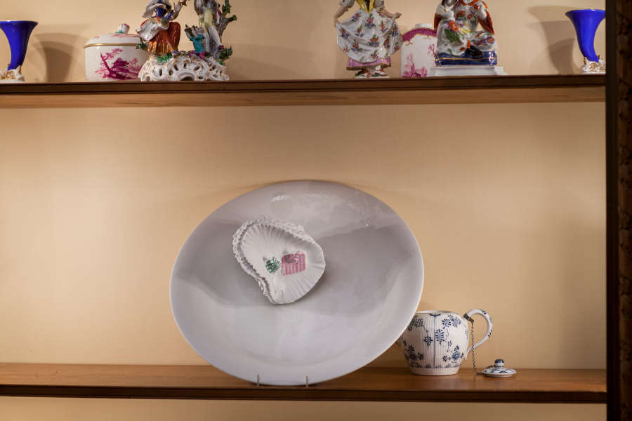 view exhibition image