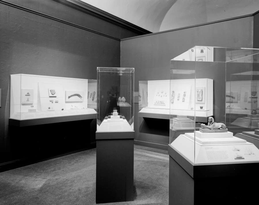 view exhibition image