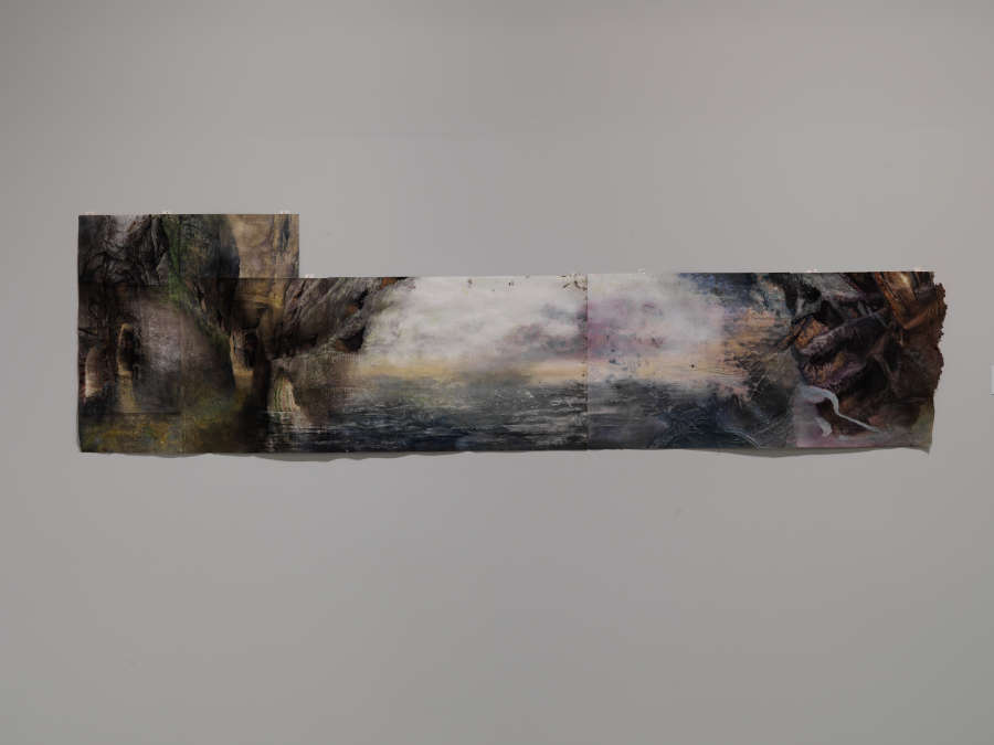 view exhibition image