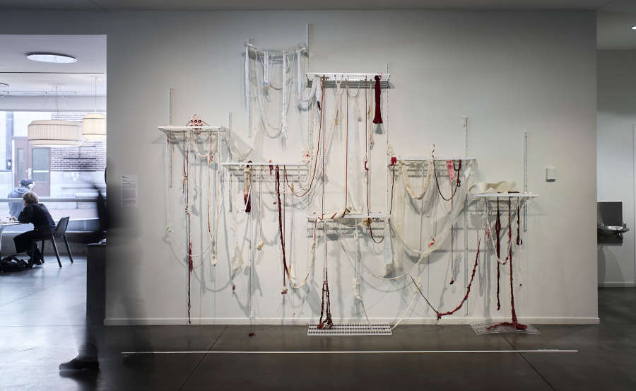 view exhibition image